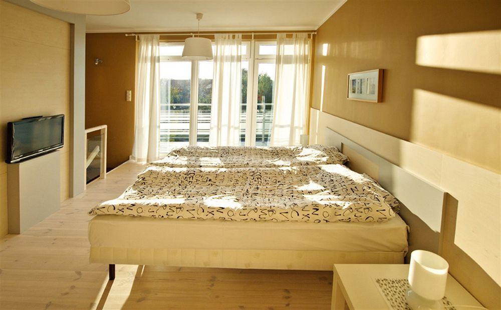 Resort Eden & 3*